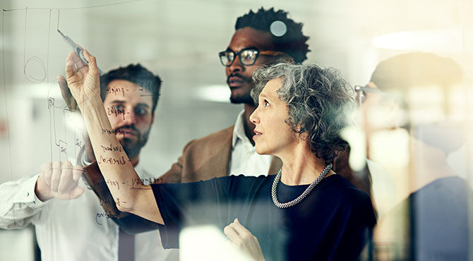 leadership-management-the-implications-of-age-diversity-in-multicultural-team-working-sshortland_13324_t12